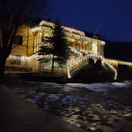 Bed & Breakfast Panzio Anett